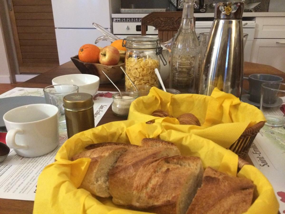 La Grange D'Oustaud Bed & Breakfast Verac Ngoại thất bức ảnh