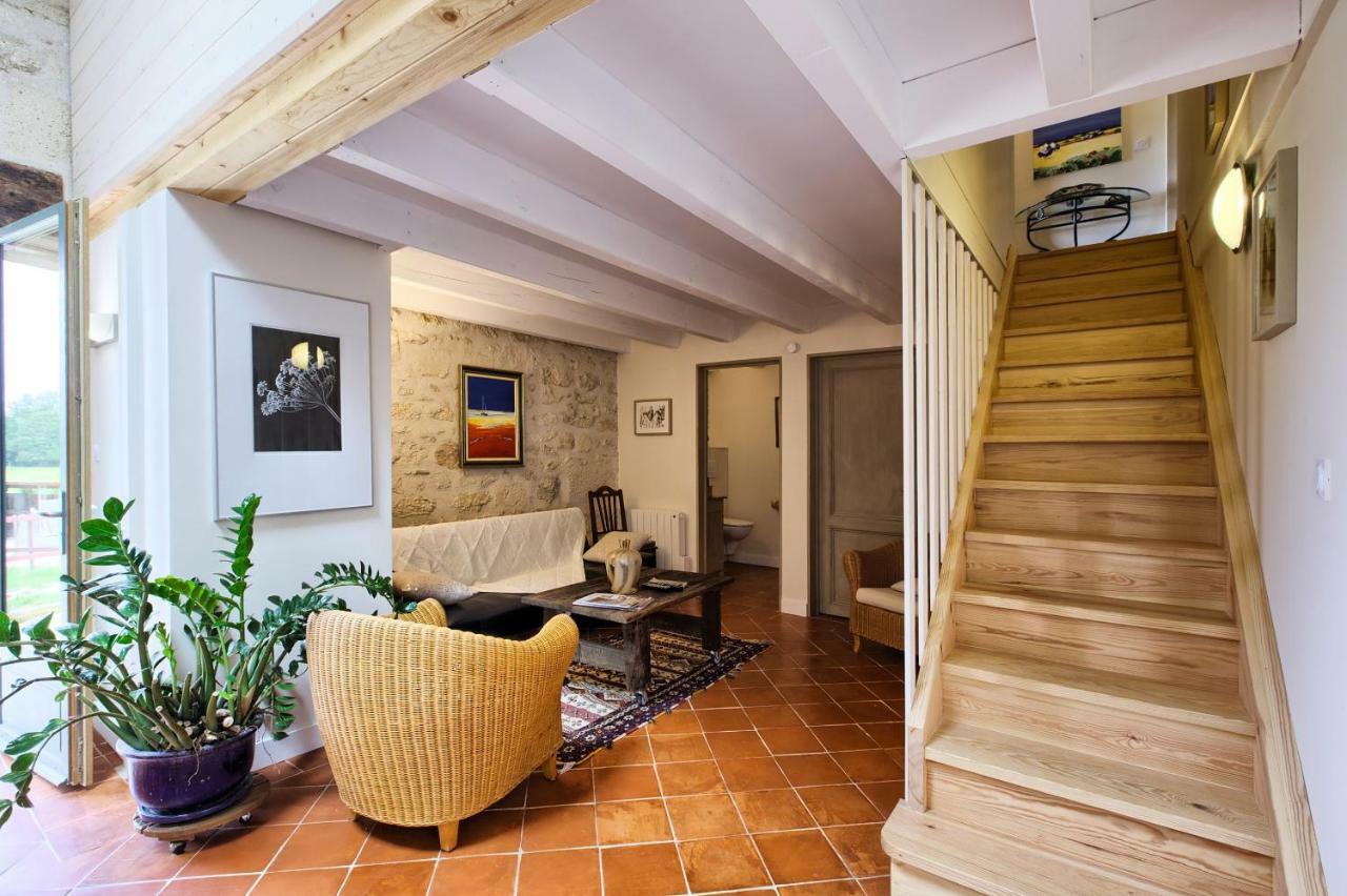 La Grange D'Oustaud Bed & Breakfast Verac Ngoại thất bức ảnh